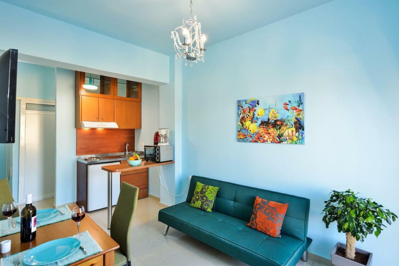 SEASIDE Old Venetian Harbour 1st Floor Appartement Chania  Buitenkant foto