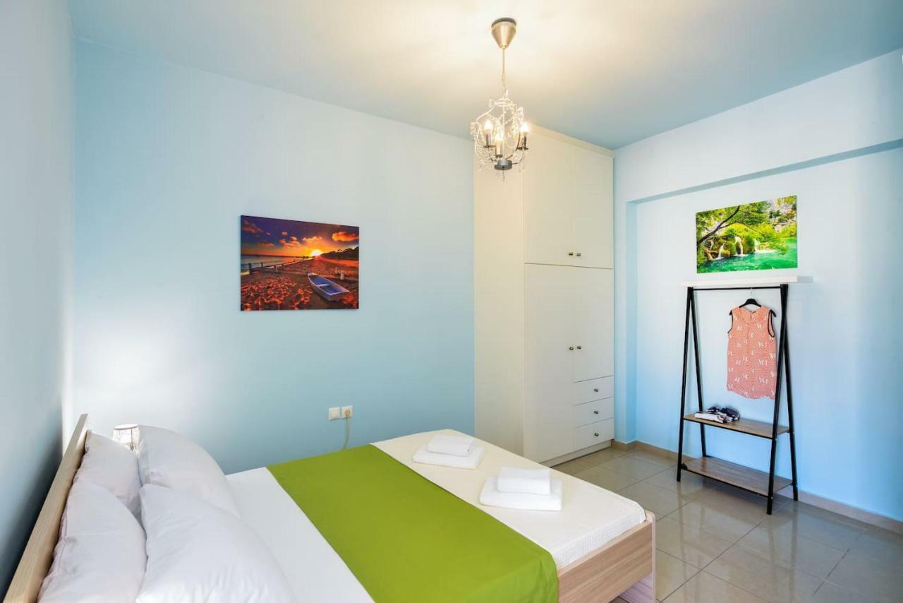 SEASIDE Old Venetian Harbour 1st Floor Appartement Chania  Buitenkant foto